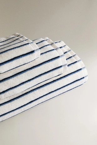 Полотенце для ванны с цветными полосками- Заказать в России