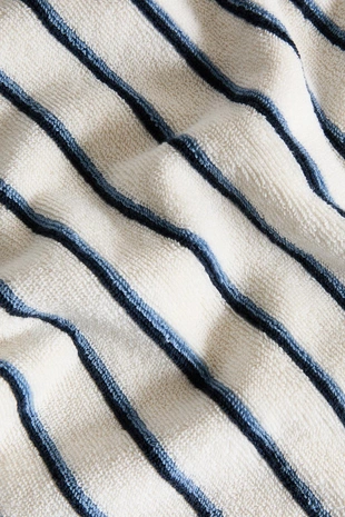 Полотенце для ванны с цветными полосками- Заказать в России