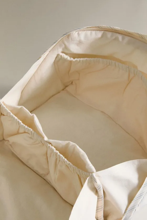 Детская полосатая косметичка