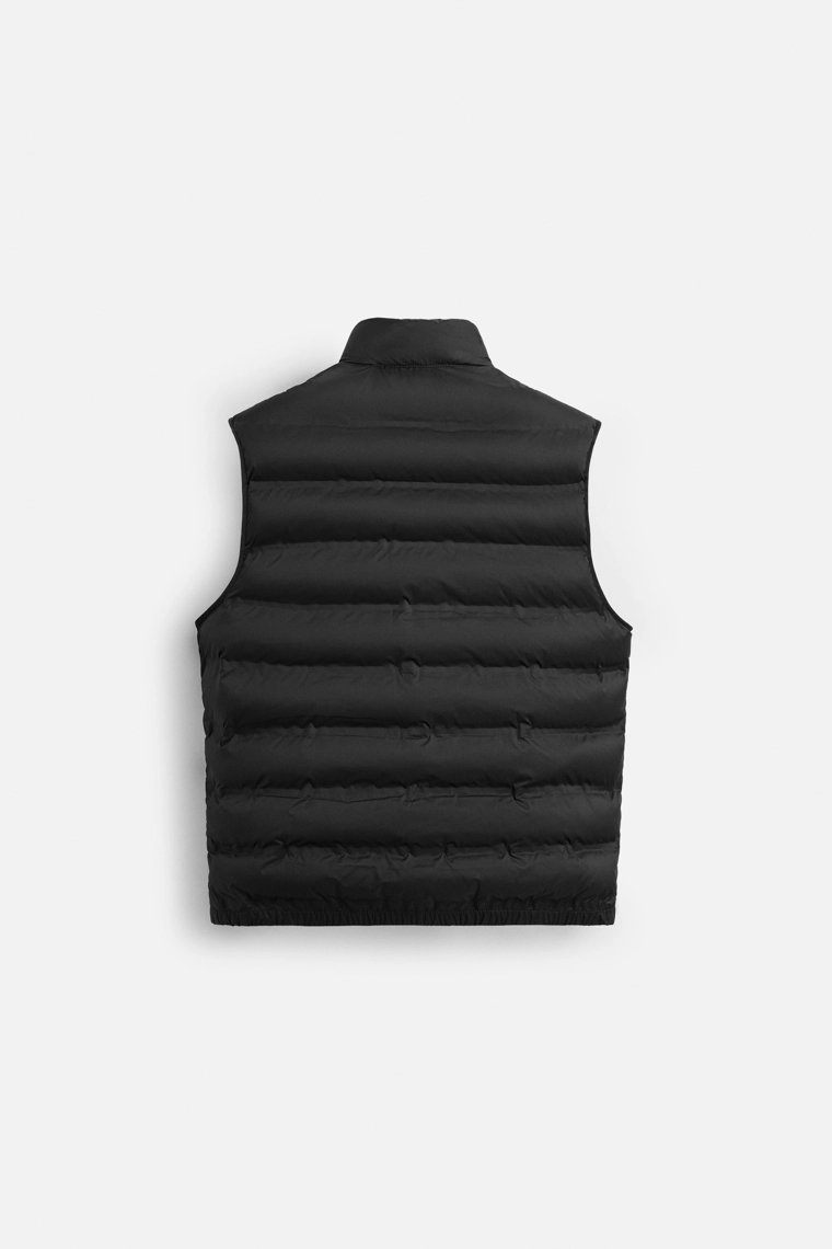 Легкий стеганый жилет zara