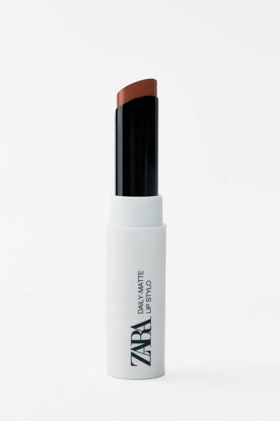 Помада daily-matte lip stylo