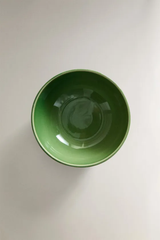 Салатник из керамики с цветочным узором