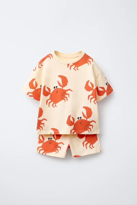 КОМПЛЕКТ ИЗ ФУТБОЛКИ И ШОРТОВ-ДЖОГГЕРОВ С ПРИНТОМ «ЛОБСТЕРЫ»