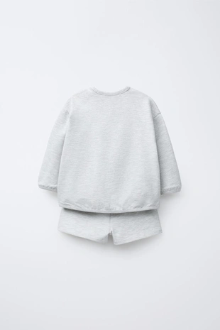 Комплект: толстовка и бермуды с текстом - Заказать в России