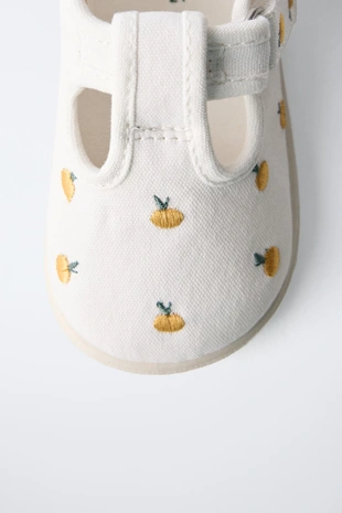 Кеды APPLE от ZARA без носков- Заказать в России