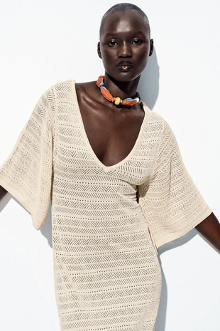 Длинное трикотажное платье в технике «поинтелль»- Заказать в России