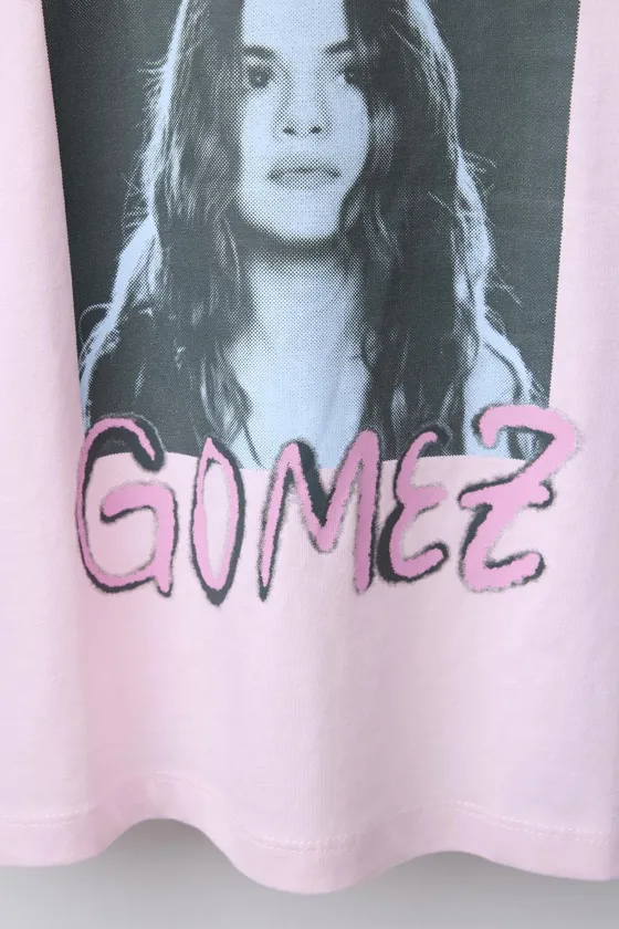 ФУТБОЛКА SELENA GÓMEZ ©