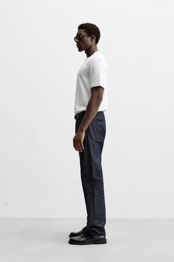 БАЗОВАЯ ФУТБОЛКА REGULAR FIT
