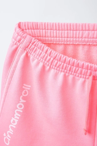 Шорты-бермуды с рельефным принтом CINNAMOROLL © SANRIO- Заказать в России