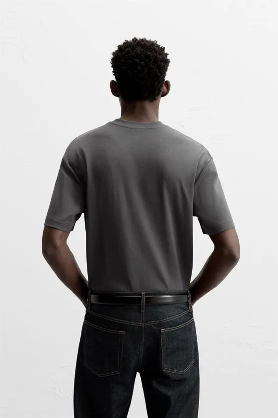 БАЗОВАЯ ФУТБОЛКА REGULAR FIT