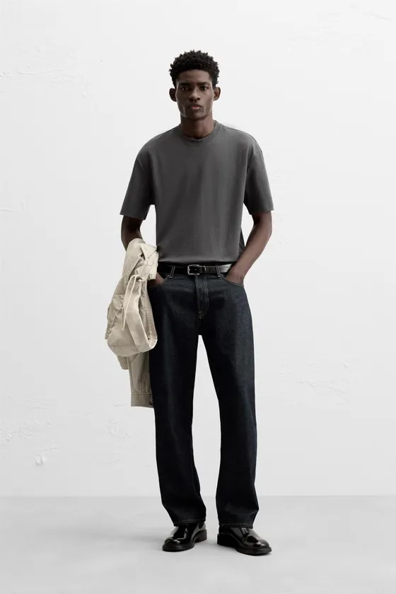 БАЗОВАЯ ФУТБОЛКА REGULAR FIT