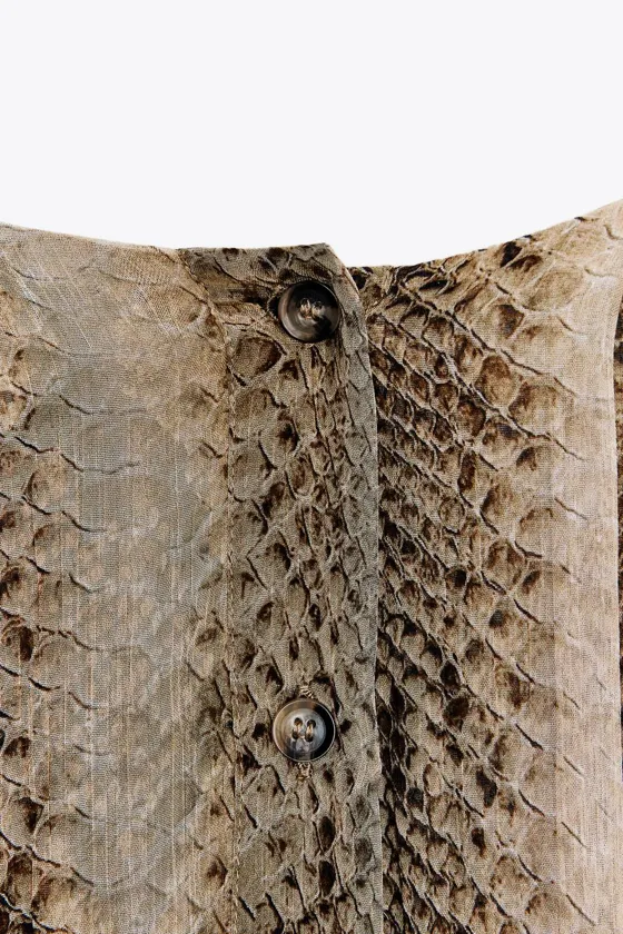 БЛУЗА С АНИМАЛИСТИЧЕСКИМ ПРИНТОМ И ПОДПЛЕЧНИКАМИ — ZW COLLECTION