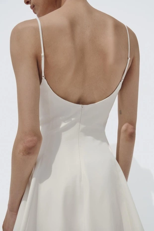 Короткое платье с комбинированным низом- Заказать в России