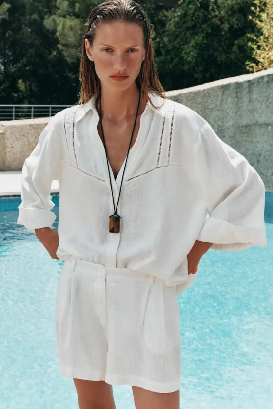 ЛЬНЯНЫЕ БЕРМУДЫ СО СКЛАДКАМИ