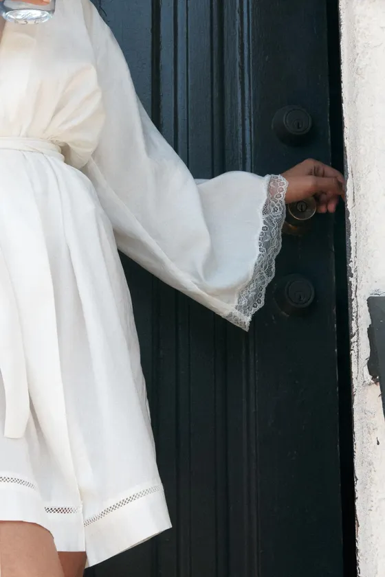 LACE LADDER STITCH DRESSING GOWN