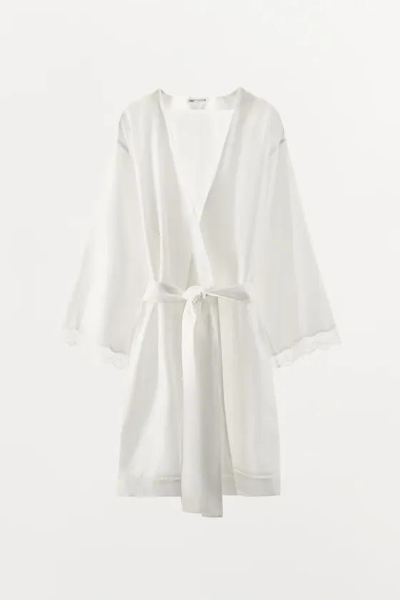 LACE LADDER STITCH DRESSING GOWN