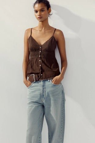 Топ из марли с кружевом