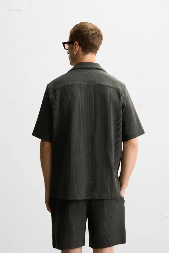 РУБАШКА JACQUARD С РЕЛЬЕФНЫМ РИСУНКОМ