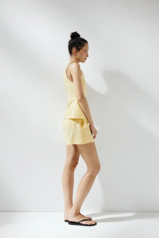 Жилет с пуговицами