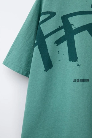 Футболка с принтом граффити- Заказать в России