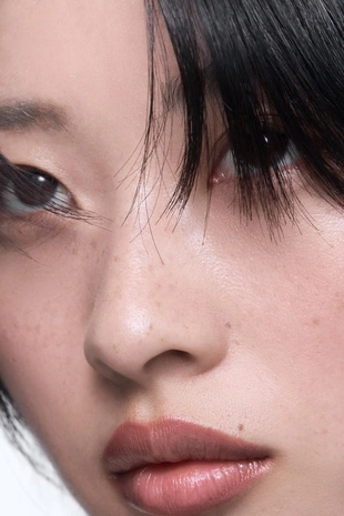 Карандаш для губ- Заказать в России