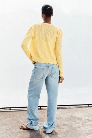 Кардиган с воланами и перфорацией- Заказать в России