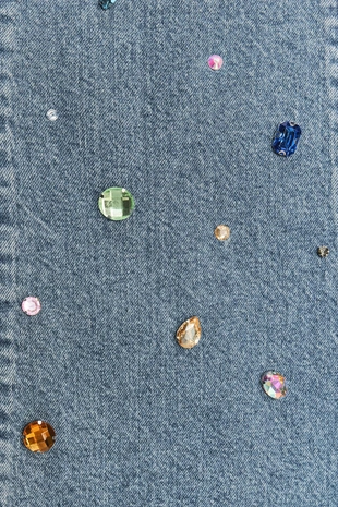 Джинсовое платье TRF с украшениями- Заказать в России