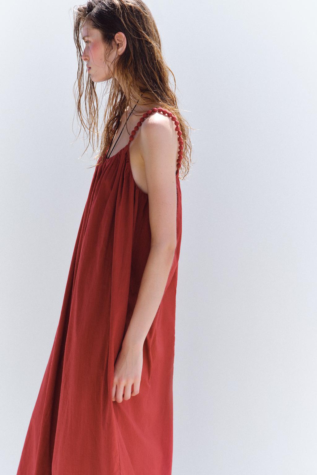 ПЛАТЬЕ OVERSIZE НА БРЕТЕЛЯХ
