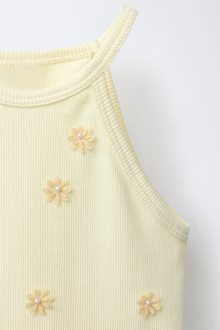 Футболка в рубчик с бабочками и цветами- Заказать в России