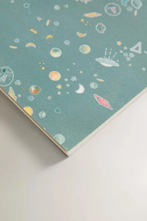 Детская книга по теме космоса