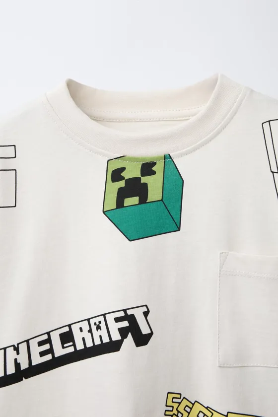 ФУТБОЛКА MINECRAFT © MOJANG AB. ™