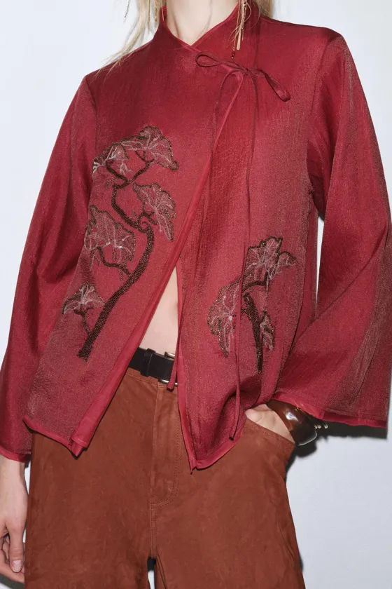 КИМОНО ИЗ ШИФОНА С ВЫШИВКОЙ И БУСИНАМИ