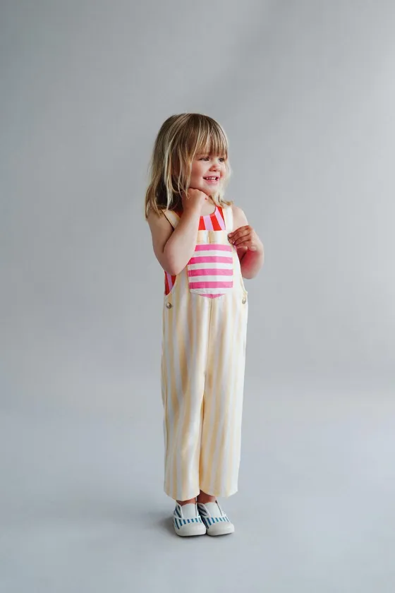 КОМБИНЕЗОН ИЗ ТВИЛА В ПОЛОСКУ С ПРИНТОМ CASA LAWA © X ZARA KIDS
