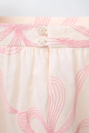 Платье с вышивкой в виде бантов- Заказать в России