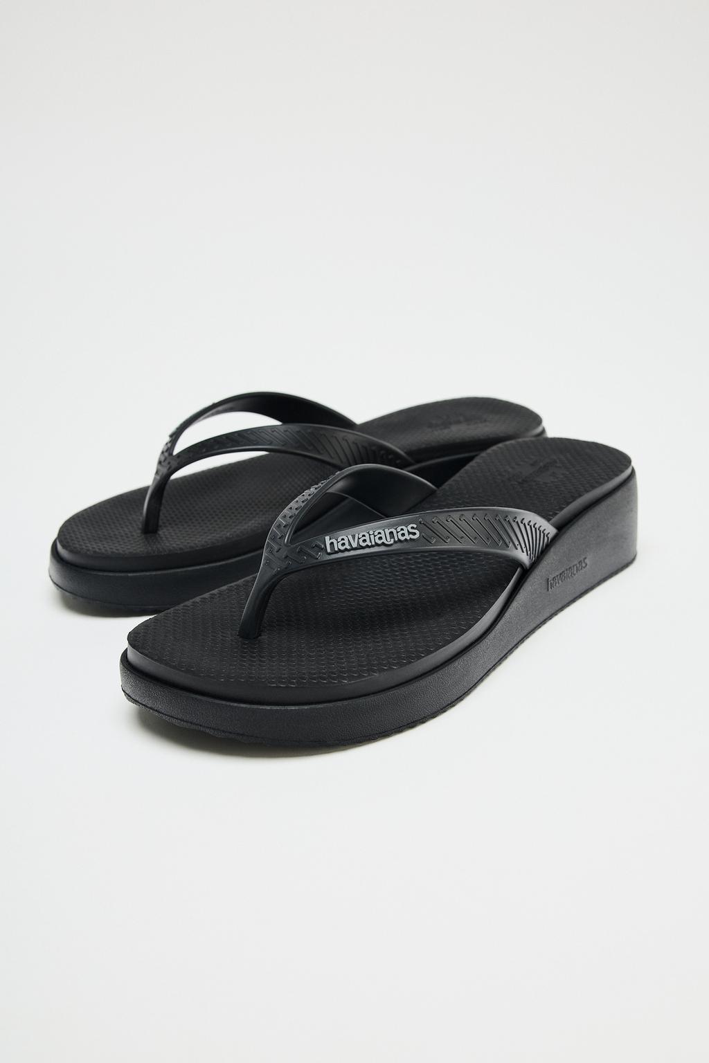САНДАЛИИ НА ПЛАТФОРМЕ HAVAIANAS ® x ZARA