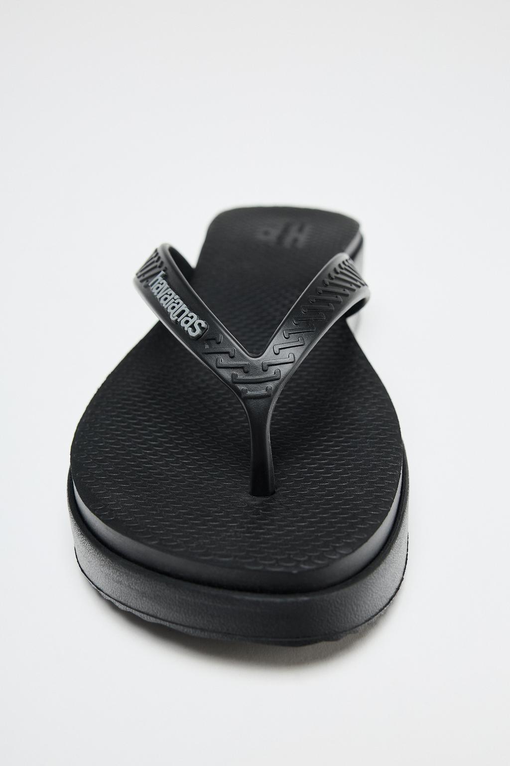 САНДАЛИИ НА ПЛАТФОРМЕ HAVAIANAS ® x ZARA