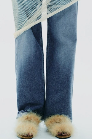 Сандалии с перьями- Заказать в России