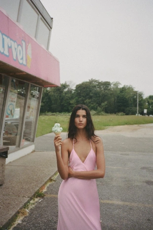 Атласное платье миди- Заказать в России