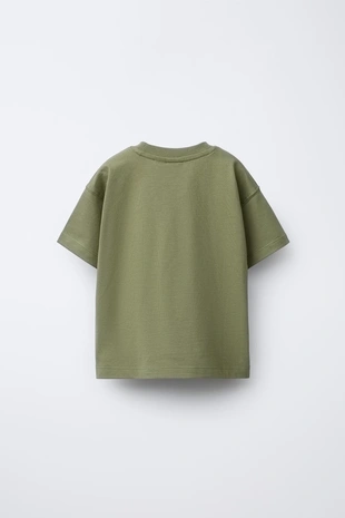 Футболка с анималистическим принтом