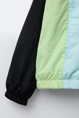 Легкий дождевик в стиле колор-блок ZARA X BODY GLOVE ®- Заказать в России