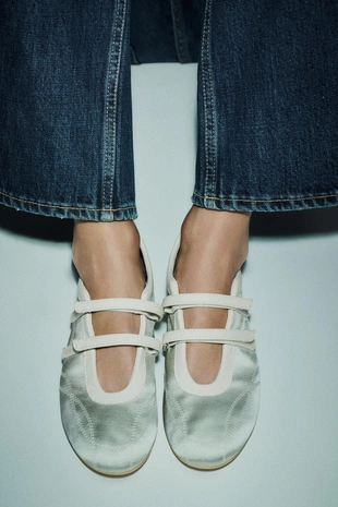 Атласные балетки с декоративной строчкой- Заказать в России