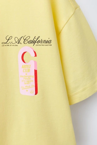 Футболка с принтом