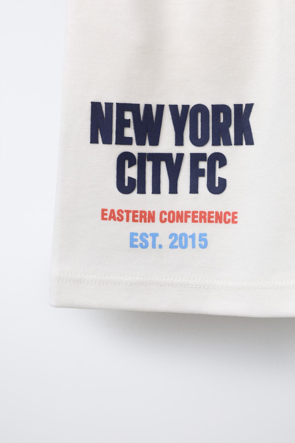 ПРЯМЫЕ ШОРТЫ ИЗ МЯГКОЙ ТКАНИ NEW YORK CITY MLS ©