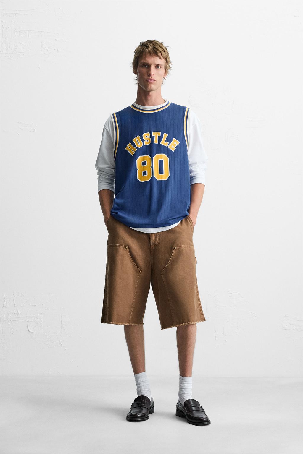 КОМБИНИРОВАННАЯ МАЙКА В СТИЛЕ VARSITY