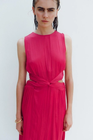 Атласное платье миди с вырезами- Заказать в России