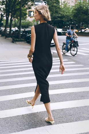 Платье-миди из крепа с поясом- Заказать в России