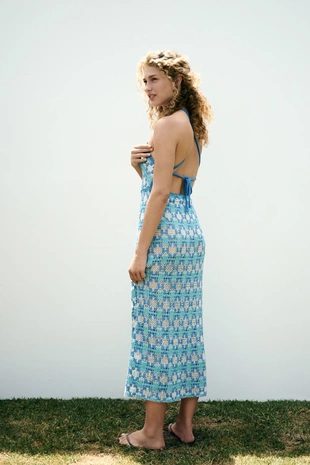 Платье с горловиной халтер- Заказать в России