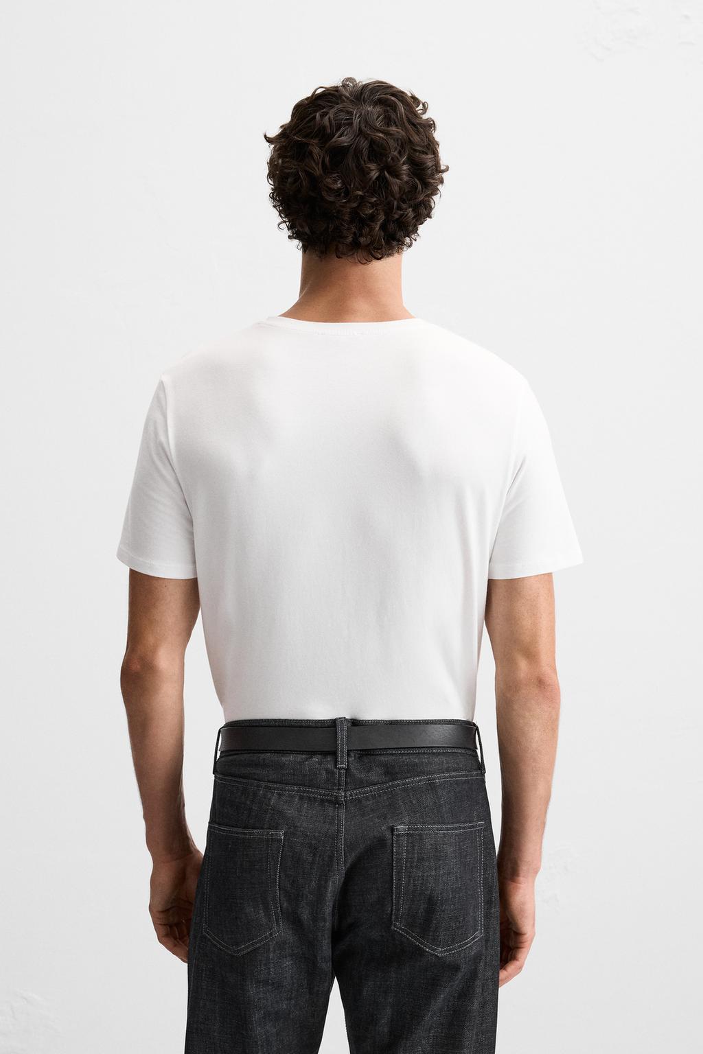 БАЗОВАЯ ПРИТАЛЕННАЯ ФУТБОЛКА SLIM FIT