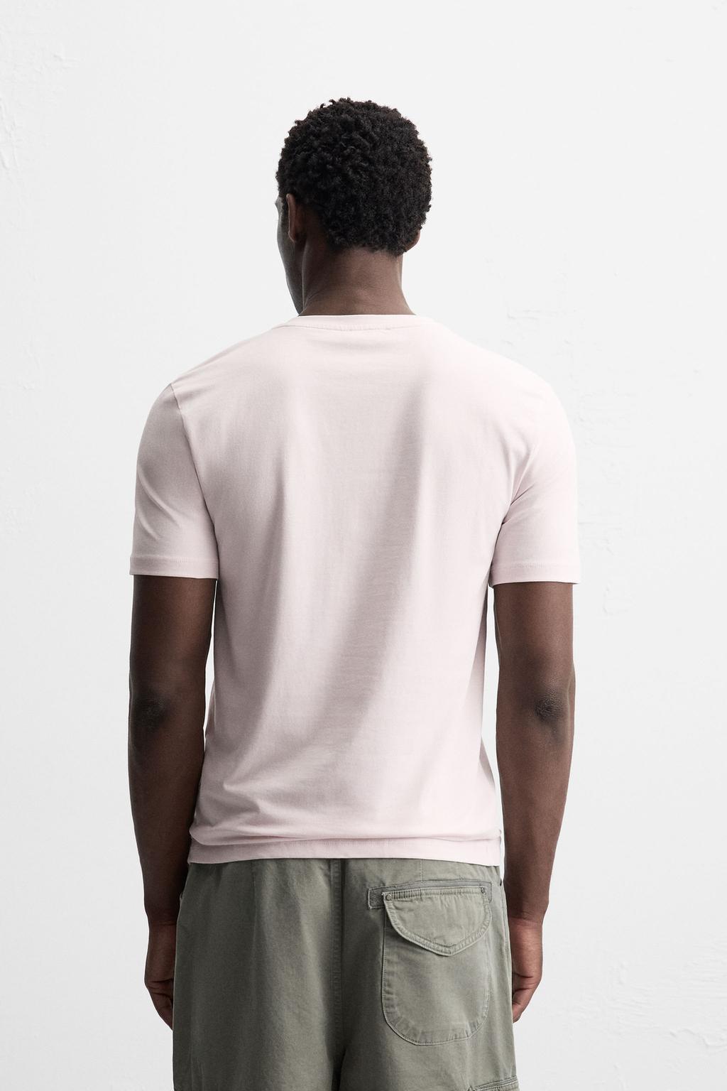 БАЗОВАЯ ПРИТАЛЕННАЯ ФУТБОЛКА SLIM FIT