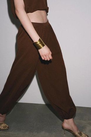 Трикотажные брюки со сборками- Заказать в России